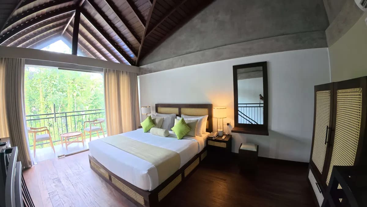 Honeymoon Suite at Hotel Grand Amanee
