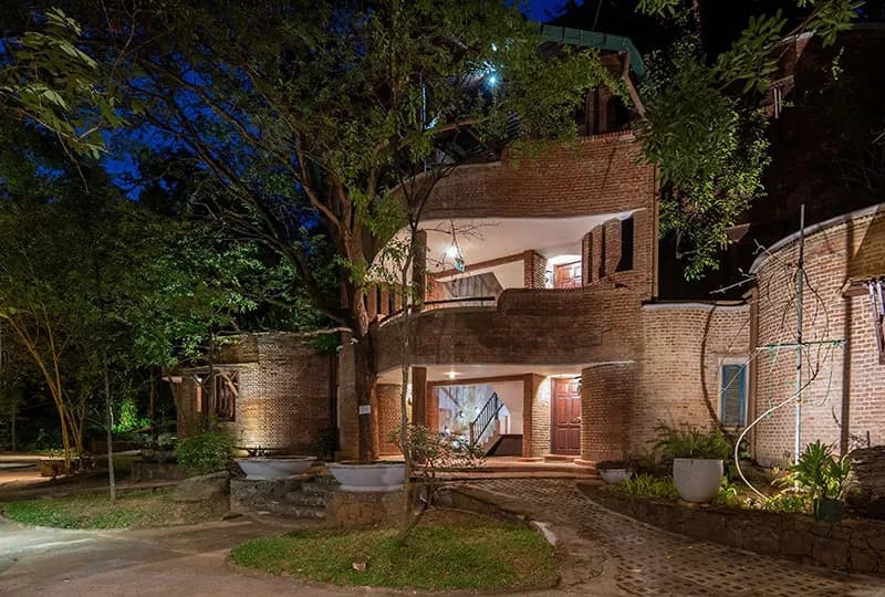 Luxury Super Grand Suite at Grand Udawalawe Safari Resort